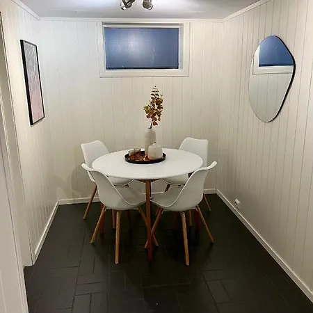 Apartamento Sentralt Plassert Ved Sherpatrappen *